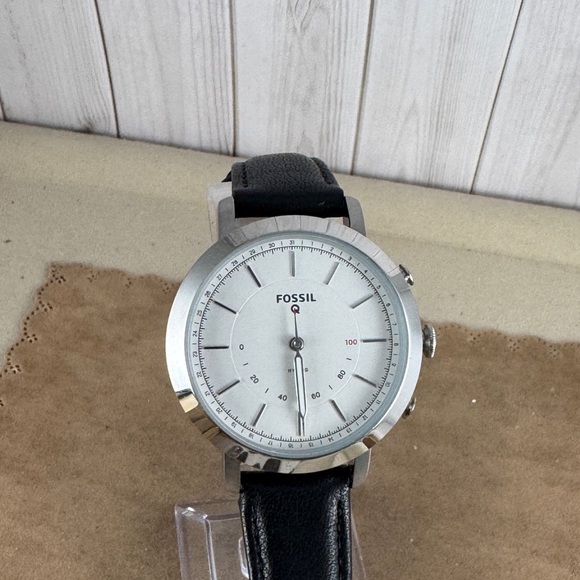 Fossil Smart Watch Hybrid IOS and Android Apps - Picture 2 of 11